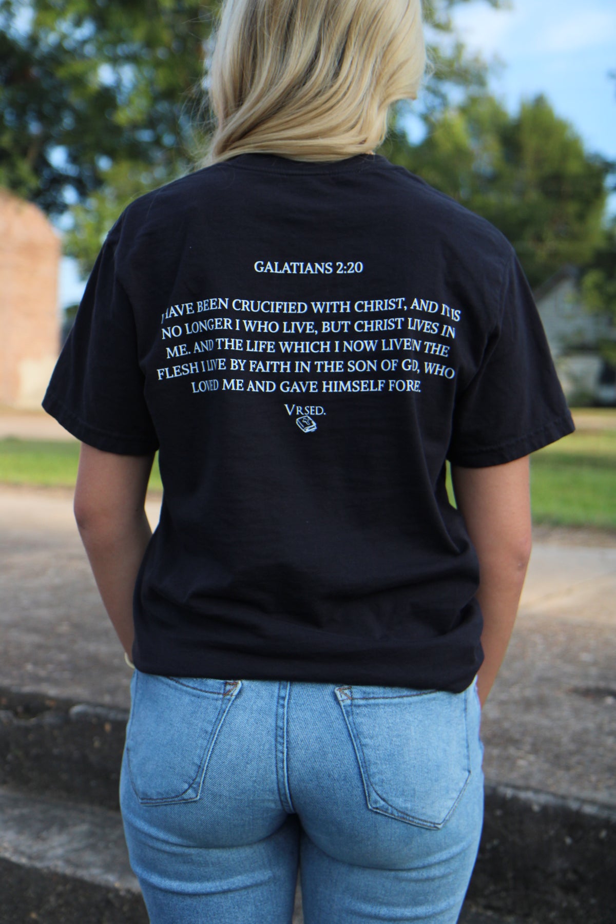 Galatians 2:20 Black Pocket Tee
